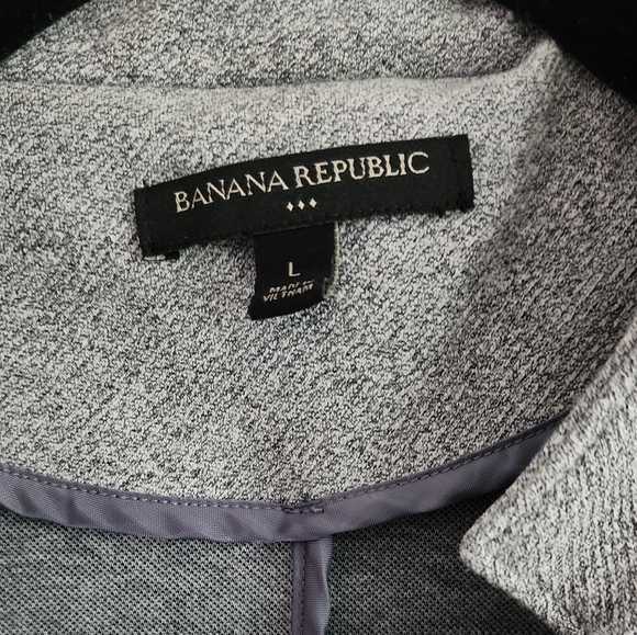 Banana Republic Grey Blazer - Picture 3 of 9